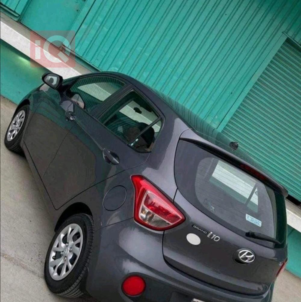 هيونداي i10